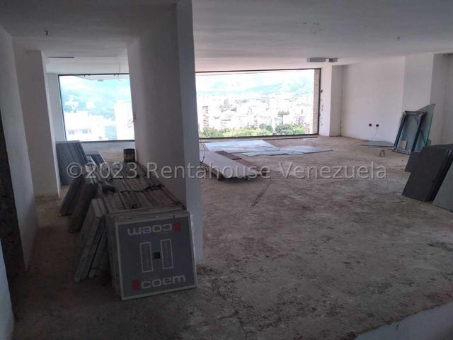PENT-HOUSE con Pozo y planta electrica en venta ubicado en valle blanco carabobo codigo 23-23830 ELOISA MEJIA