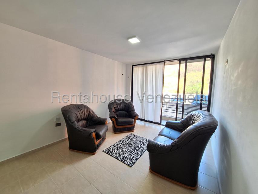 Piedra pintada Naguanagua apartamento en venta Desiree Castillo Rentahouse 