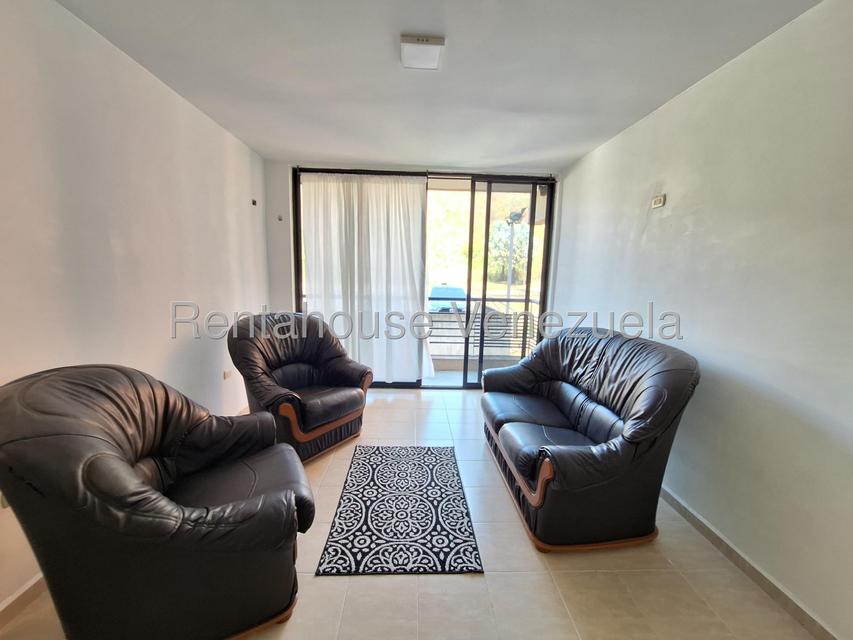Piedra pintada Naguanagua apartamento en venta Desiree Castillo Rentahouse 