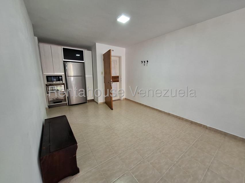 Piedra pintada Naguanagua apartamento en venta Desiree Castillo Rentahouse 