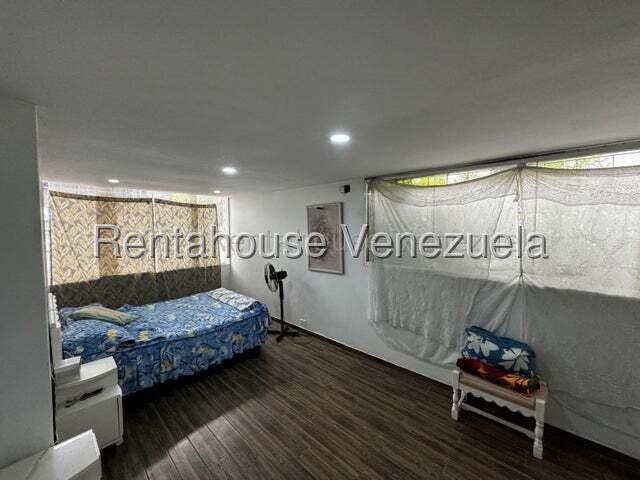 VENTA COLINAS DE BELLO MONTE #25-14288