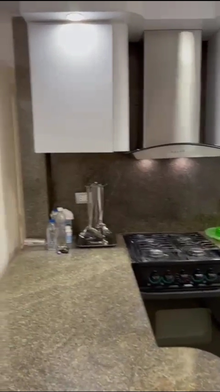 ALQUILO APARTAMENTO EN RESD. SOLANO