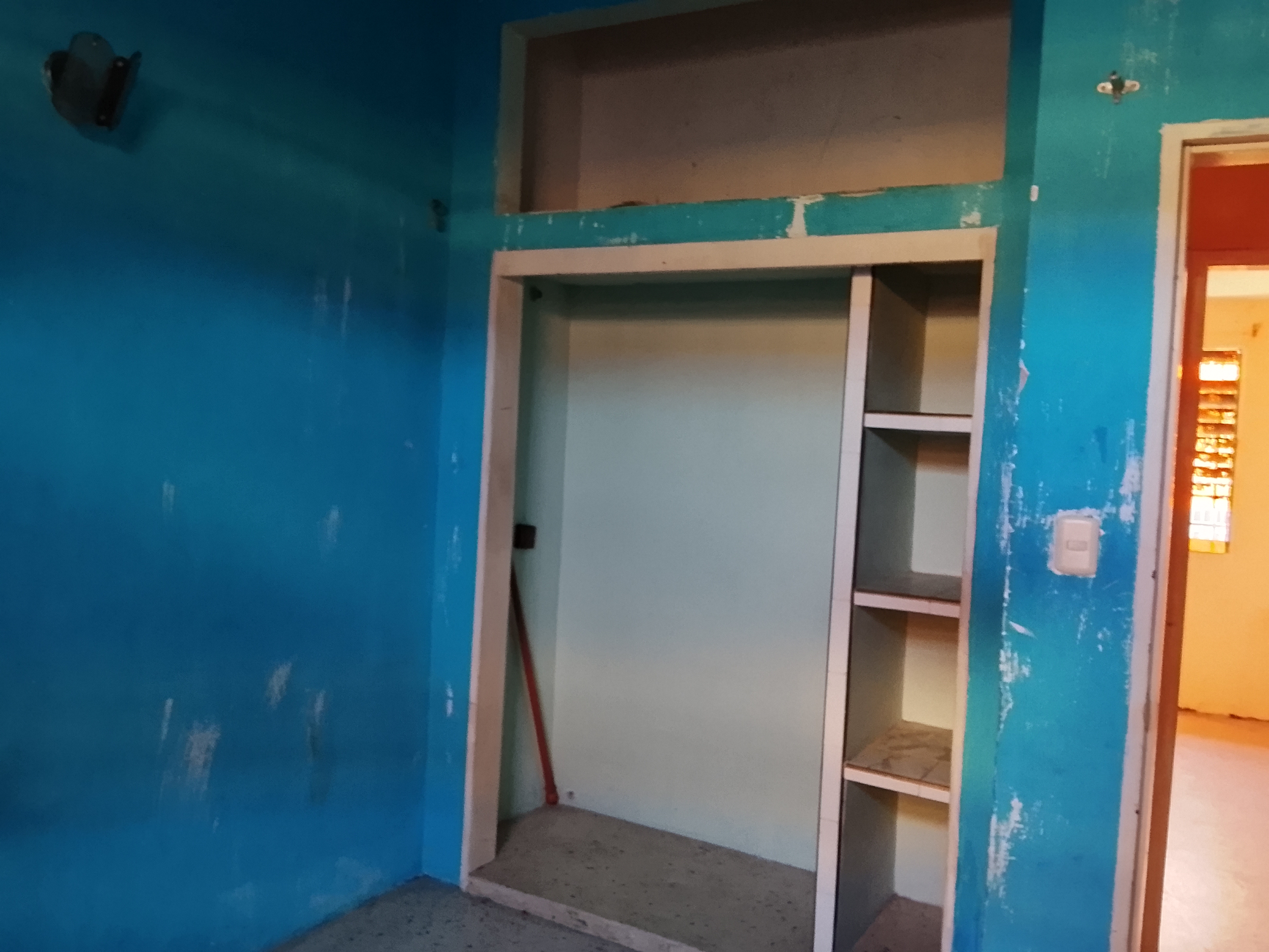 Si buscas amplitud y una ubicación estratégica en Naguanagua, este apartamento de 125 m² es para ti. 