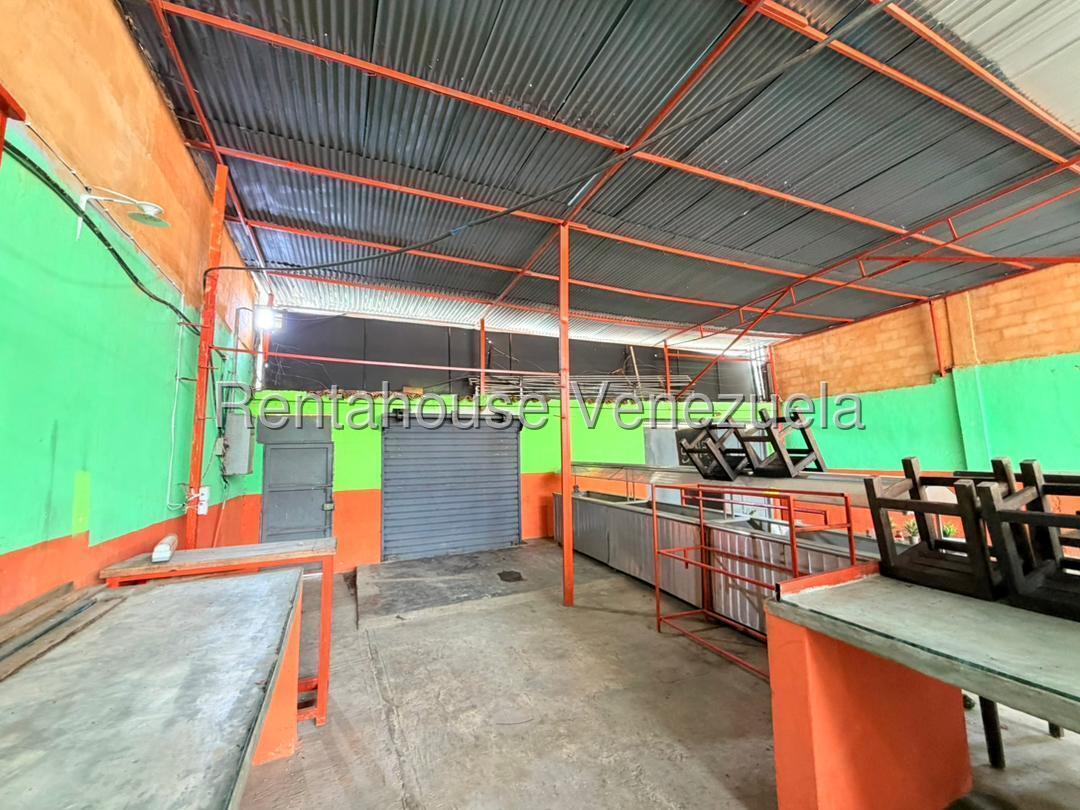 Local comercial en Tocuyito en venta  codigo 26-18905