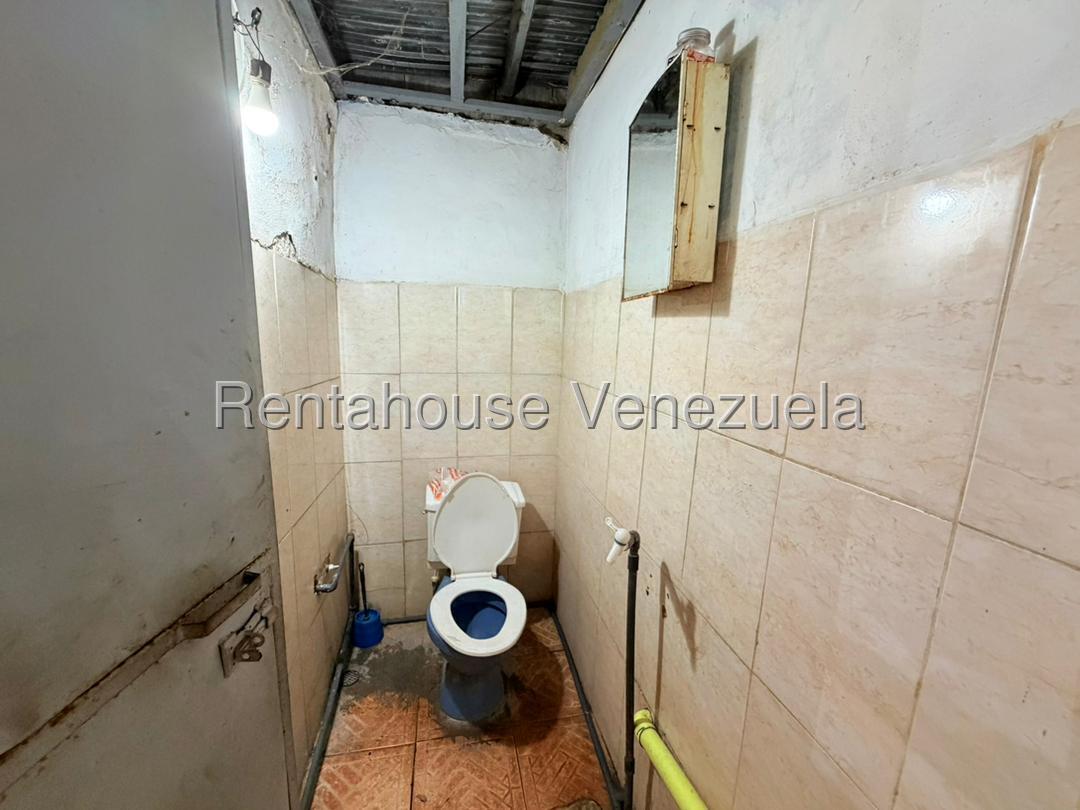 Local comercial en Tocuyito en venta  codigo 26-18905