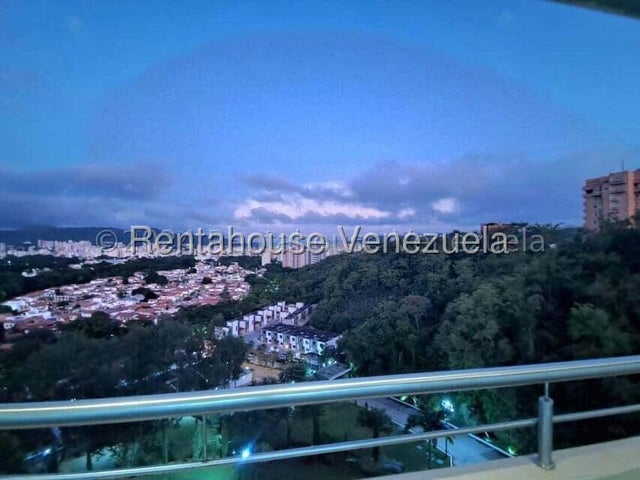 Amoblado Apartamento en venta con pozo de agua y planta eléctrica ubicado en prebo 3 Valencia Carabobo 26-9641 ELOISA MEJIA