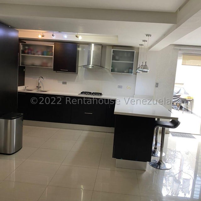Mañongo  Townhouse en venta   Naguanagua Carabobo Desiree Castillo Rentahouse