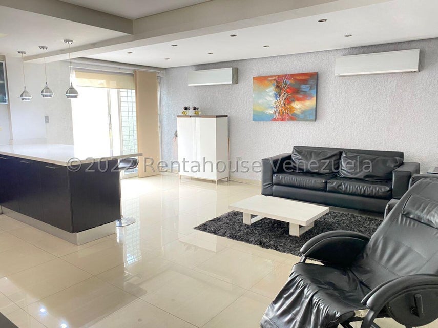 Mañongo  Townhouse en venta   Naguanagua Carabobo Desiree Castillo Rentahouse