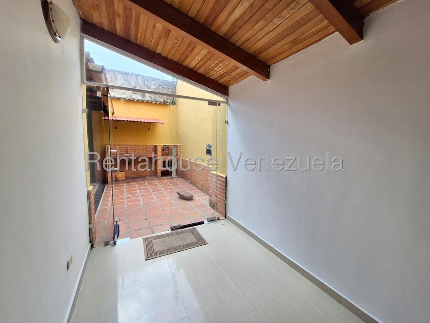 Mañongo Townhouse en venta  Naguanagua Carabobo Desiree Castillo Rentahouse