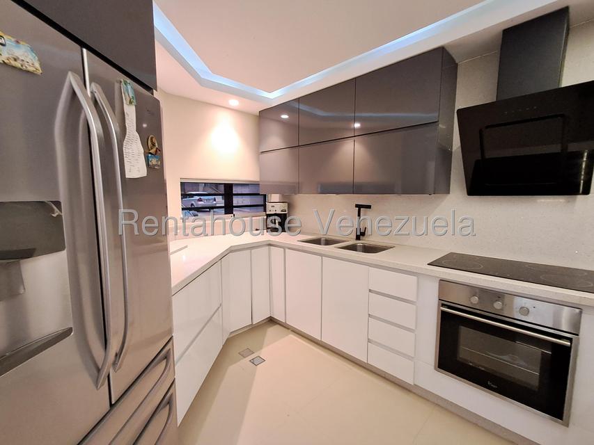 El Rincón Naguanagua Townhouse en venta Carabobo Desiree Castillo Rentahouse 