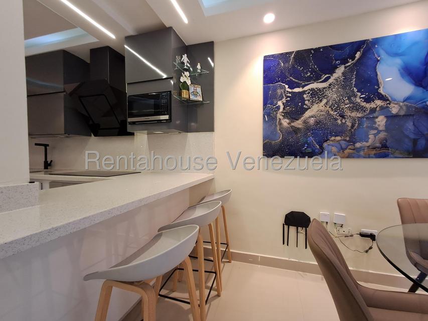 El Rincón Naguanagua Townhouse en venta Carabobo Desiree Castillo Rentahouse 