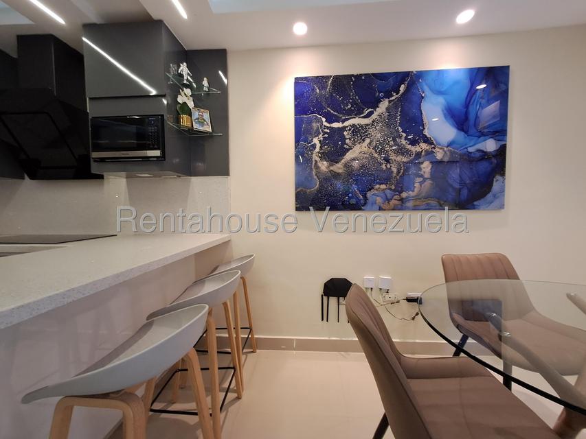 El Rincón Naguanagua Townhouse en venta Carabobo Desiree Castillo Rentahouse 