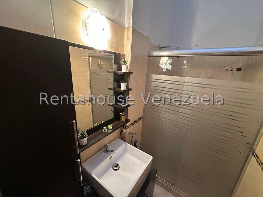 Manantial Townhouse en venta Naguanagua Carabobo Desiree Castillo Rentahouse 