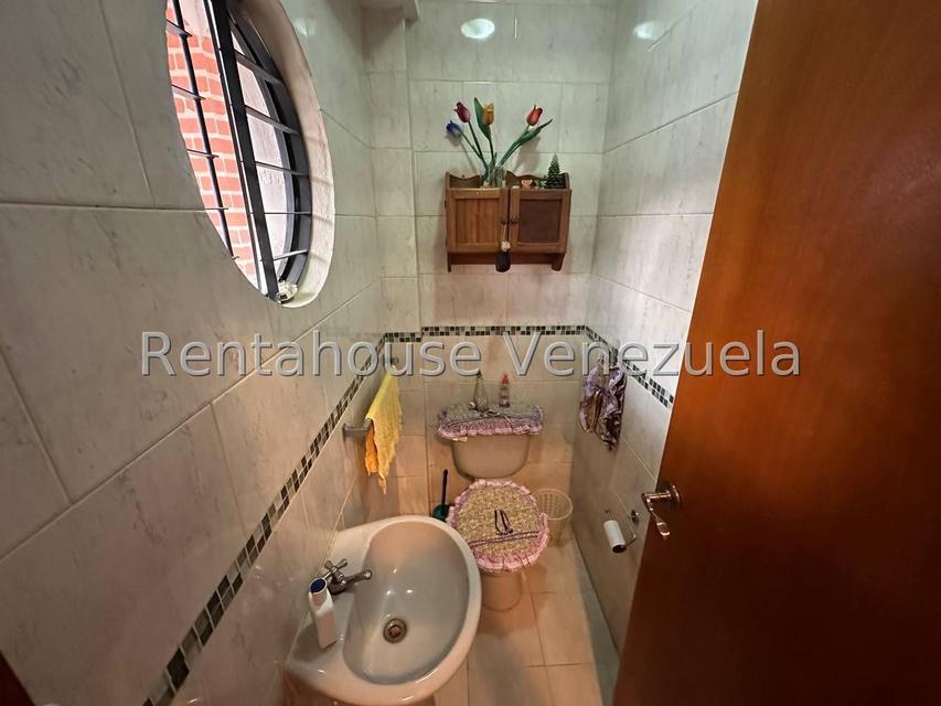 Manantial Townhouse en venta Naguanagua Carabobo Desiree Castillo Rentahouse 