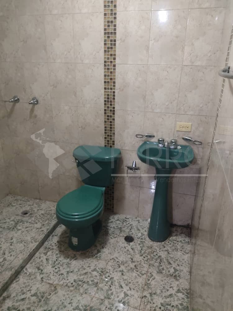 INMOBILIARIA FARRO VENDE CASA URBANIZACIÓN VILLA AGUASAY ZONA NORTE 