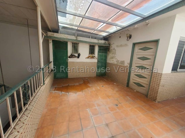 VENTA LOS CHORROS #24-11073