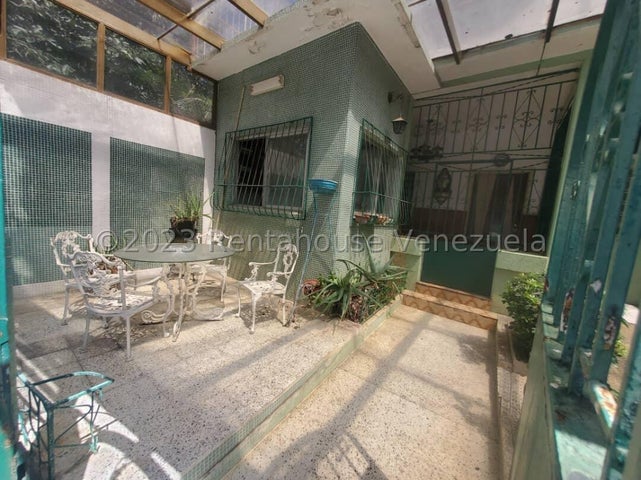 VENTA LOS CHORROS #24-11073