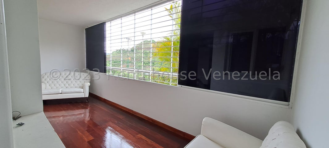 VENTA  EL HATILLO #24-2014