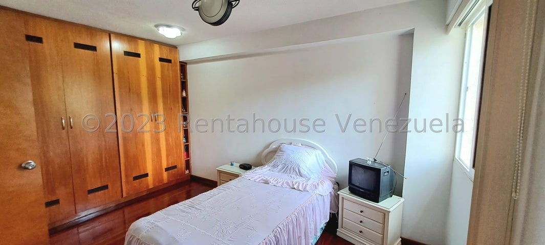 VENTA  EL HATILLO #24-2014
