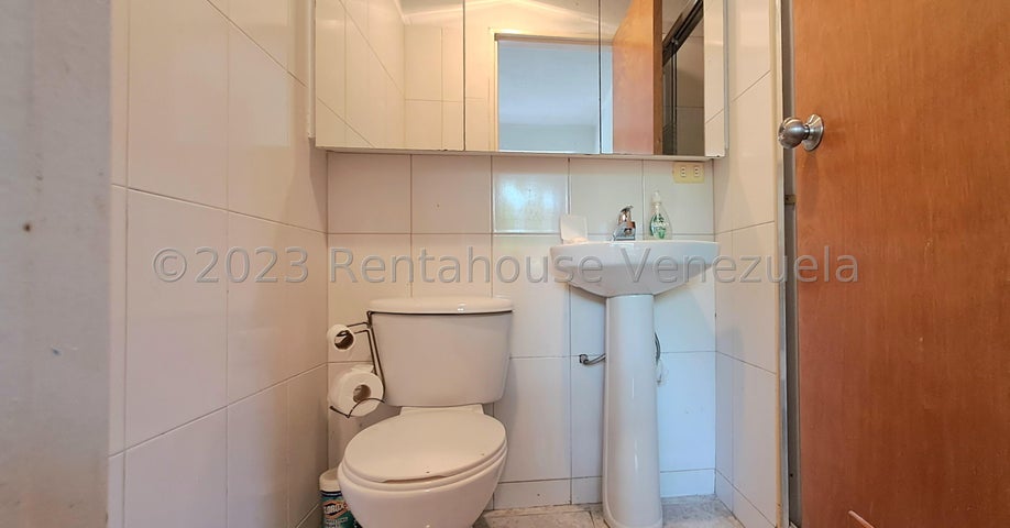 VENTA  EL HATILLO #24-2014