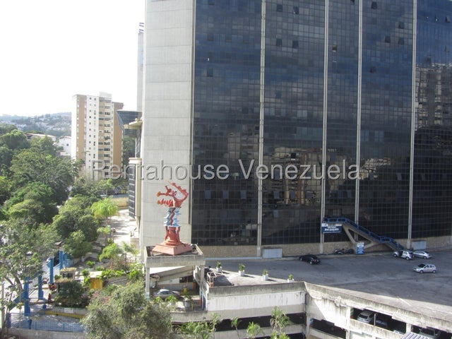 VENTA LA CALIFORNIA  #26-10933 