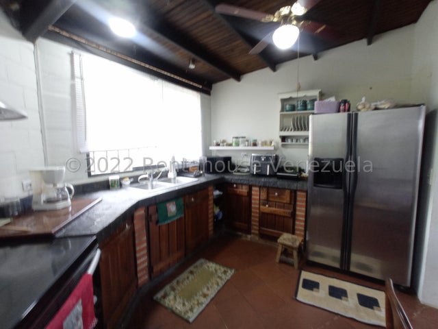 VENTA EL HATILLO #23-10746