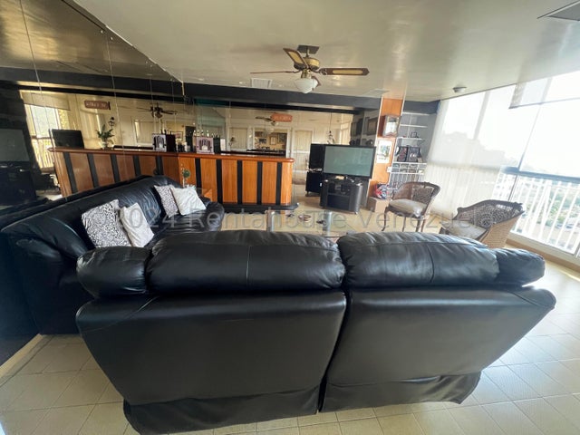 VENTA BELLO MONTE  #24-18282