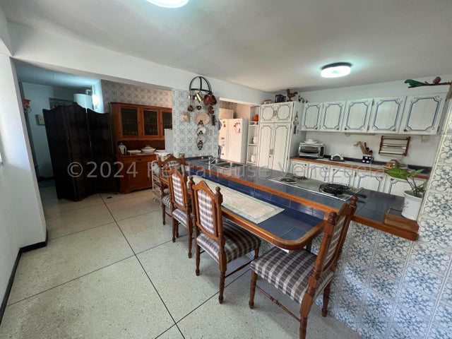 VENTA BELLO MONTE  #24-18282