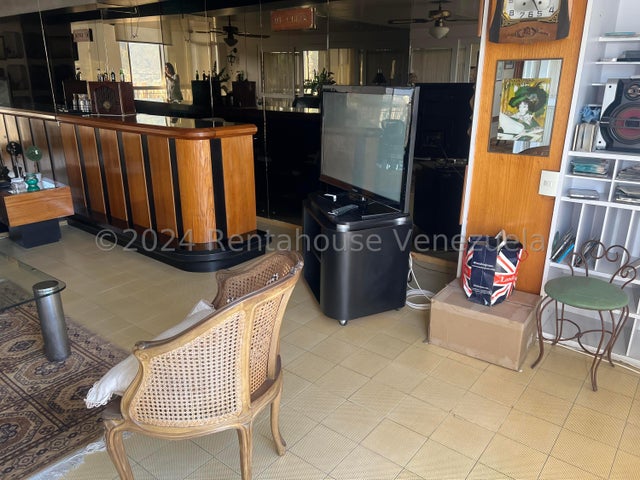 VENTA BELLO MONTE  #24-18282