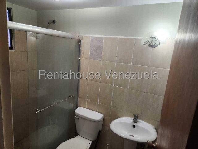 26-18491 Apartamento equipado y amoblado en Venta en Paraparal