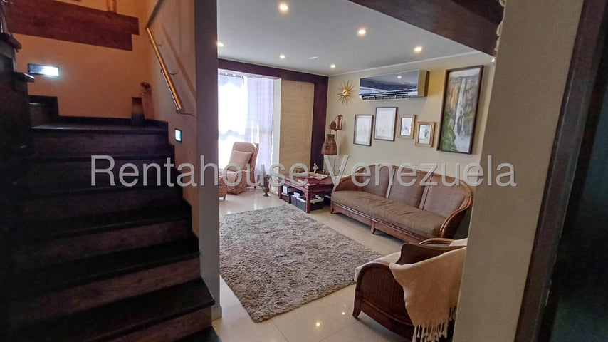 En Mañongo Nahuanagua Apartamento con Pozo y Panta Electrica en venta codigo 25-15744