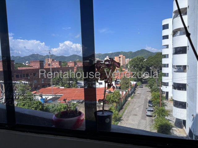 Apartamento con pozo cocina y planta electrica en venta ubicado en agua blanca valencia carabobo codigo https://youtu.be/UDsSYECwkPo?
