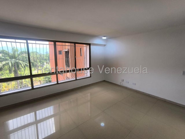 Fresco Apartamento en venta Ubicado en av Bolivar norte Valencia Carabobo en venta codigo 26-18943