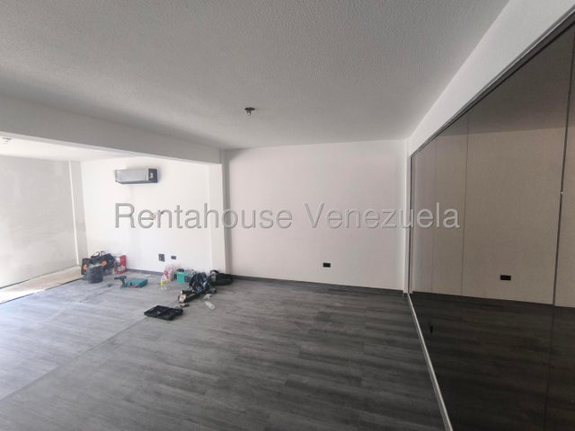 De lujo Casa en venta ubicada en el bosque valencia carabobo codigo 26-13718
