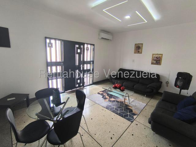 Apartamento planta baja con internet en venta en san blas valencia carabobo codigo 26-16455