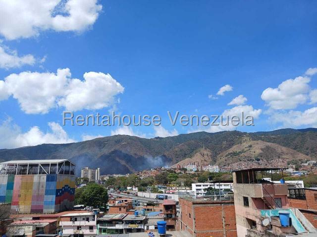 ALQUILER EN CATIA  #26-17028