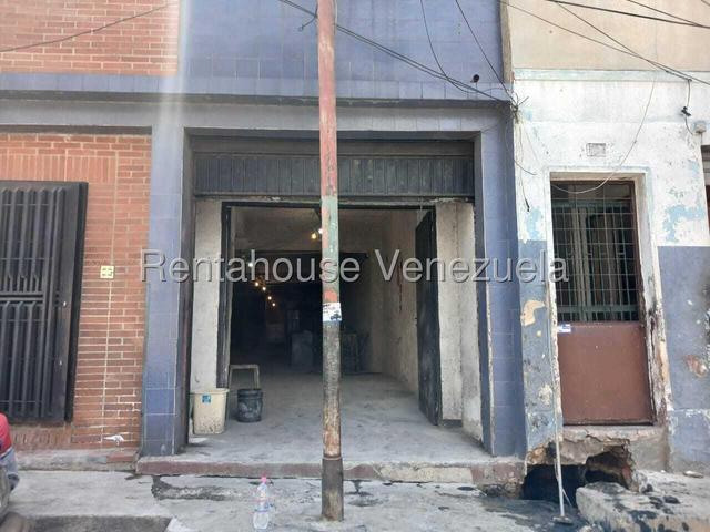 ALQUILER EN CATIA  #26-17028