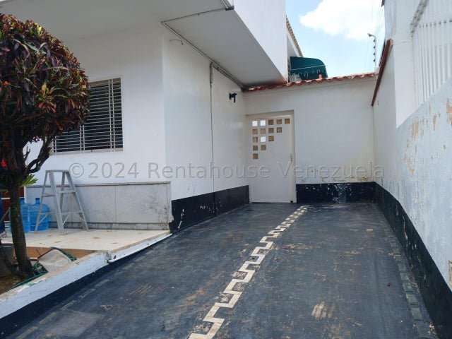 Casa en venta en Trigal Centro Valencia Carabobo Codigo 24-23389