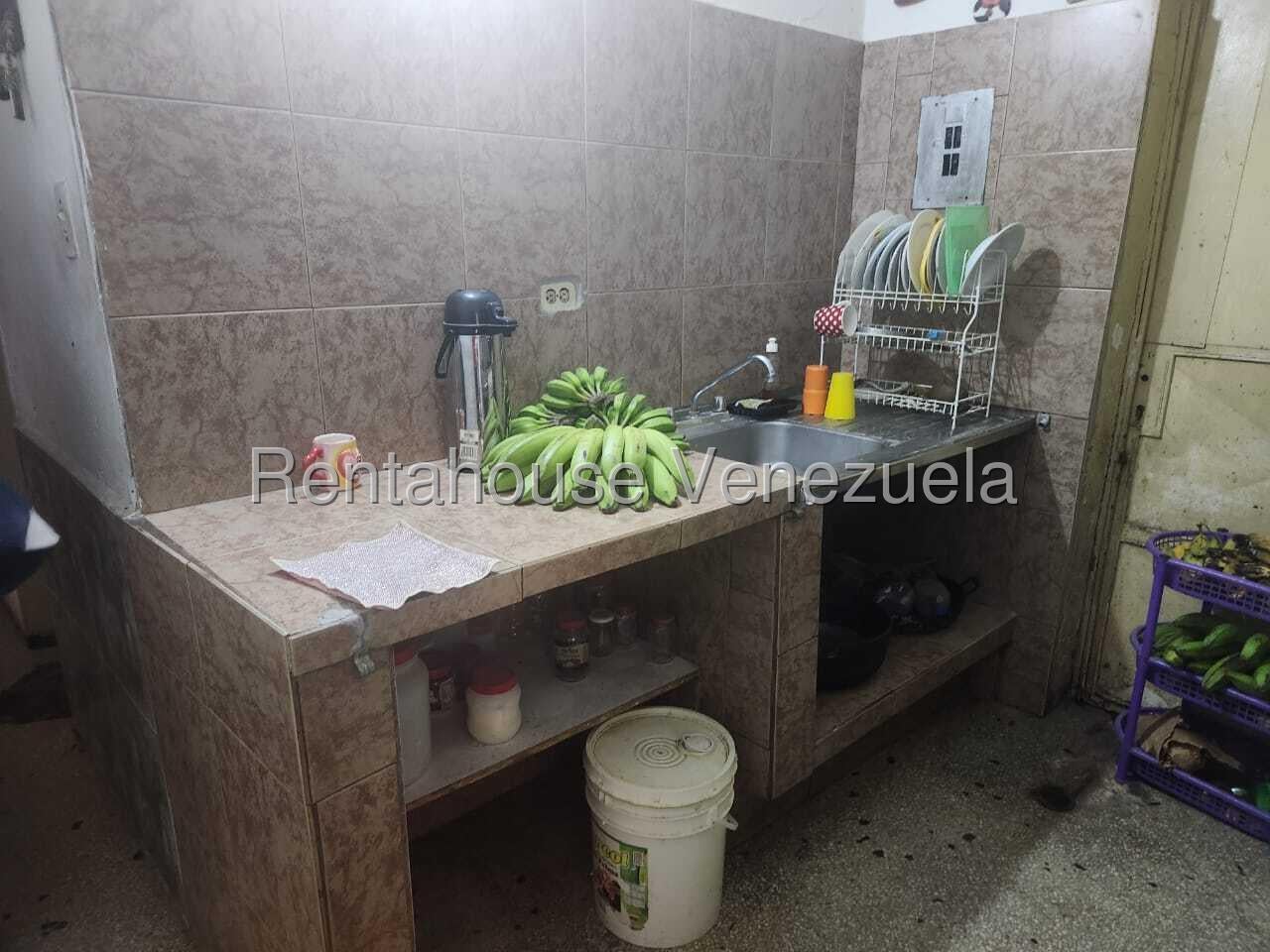¡OPORTUNIDAD ÚNICA EN CIUDAD ALIANZA! Casa + 2 Anexos + 2 Locales Comerciales ????. Ciudad Alianza.