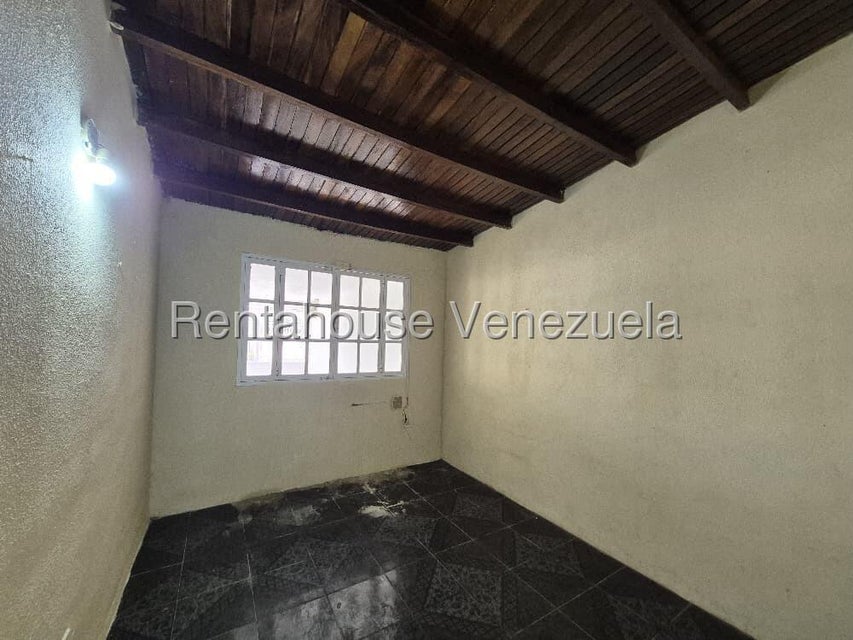 Casa en venta Sector Doña Emilia (Los Cactus) - Punto Fijo, Falcón. Venezuela. 26-19264