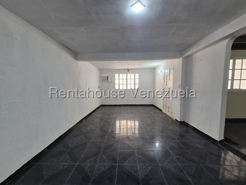 Casa en venta Sector Doña Emilia (Los Cactus) - Punto Fijo, Falcón. Venezuela. 26-19264