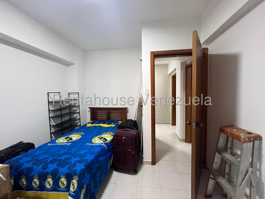 Las Chimeneas apartamento en venta Valencia Carabobo Desiree Castillo Rentahouse 