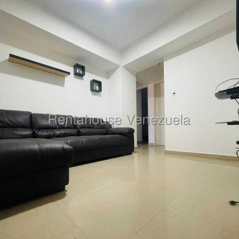 26-19199 En alquiler exclusivo y amplio apartamento amoblado y equipado Mañongo Naguanagua