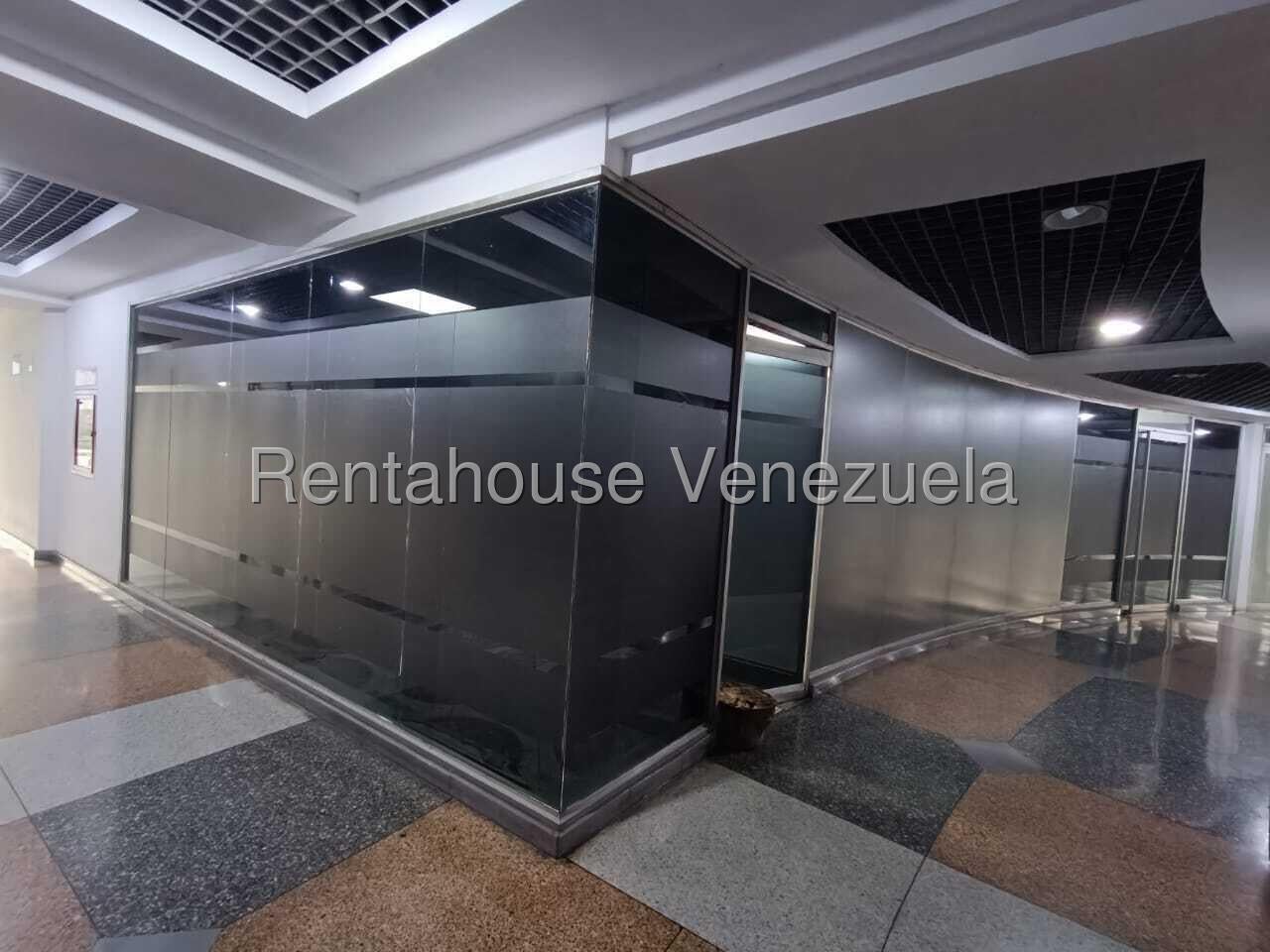 Local comercial en Alquiler  En el Viñedo VALENCIA CARABOBO CD 26-17555