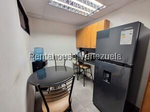 Edificio Corporativo Premium en La Candelaria: 483m² de Lujo y Operatividad 100% COD 25-19783