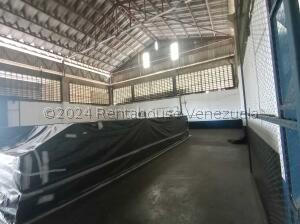 Galpón Industrial de 24.963m²: Potencial Ilimitado en Zona Industrial Sur COD 25-4278