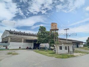 Galpón Industrial de 24.963m²: Potencial Ilimitado en Zona Industrial Sur COD 25-4278