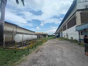 Galpón Industrial de 24.963m²: Potencial Ilimitado en Zona Industrial Sur COD 25-4278