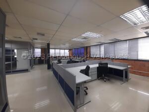 Complejo Industrial de 40.000m²: Infraestructura Imponente en Zona Ind. Sur COD 26-6301