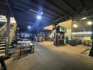 Fábrica de Cocinas en Venta: 8.133m² con Maquinaria Incluida | La Guacamaya COD 26-18292